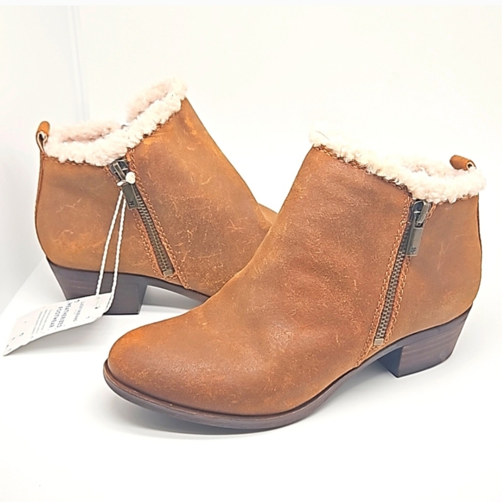 Lucky Brand Weatherized Tan Leather Ankle Booties Faux Fur Lining NWT  Size 5.5